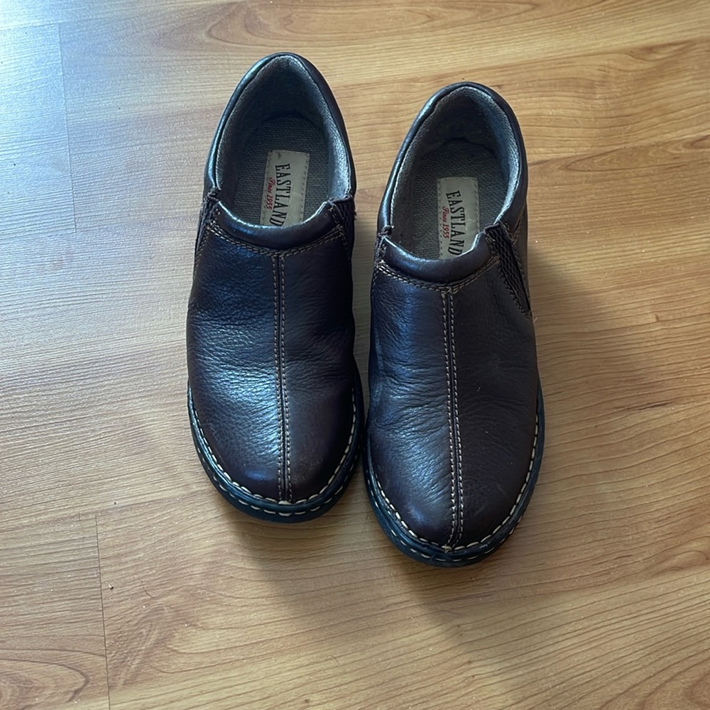 Eastman women’s leather shoes